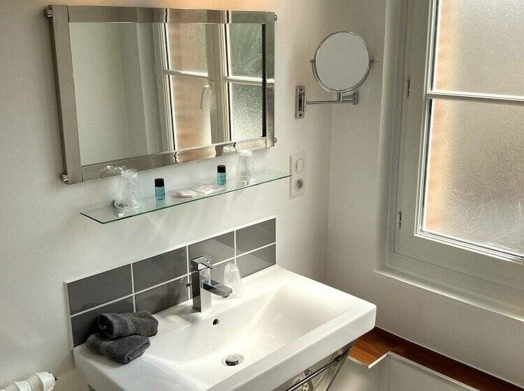 Номер Superior, D Angleterre Etretat