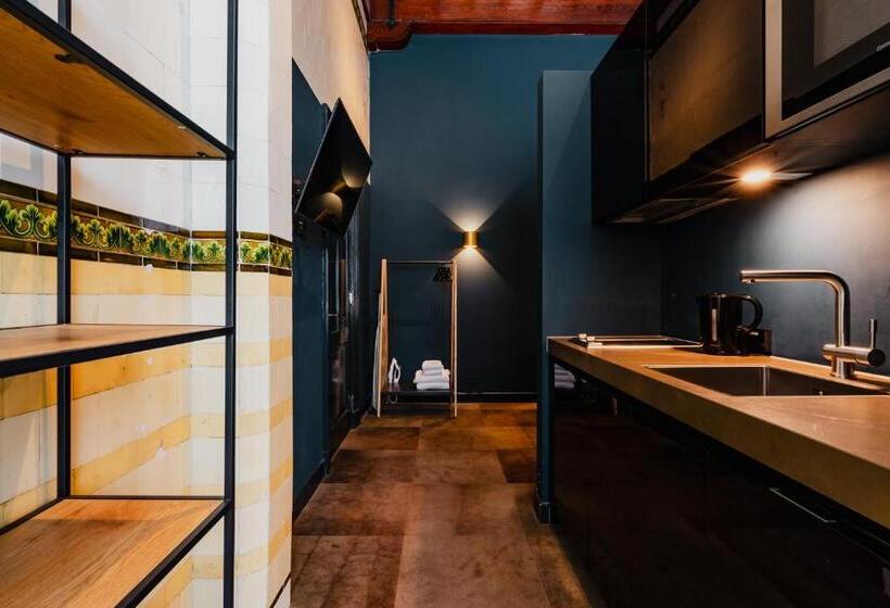 Suíte Deluxe, De Jonker Urban Studios & Suites