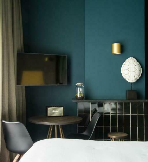 Escritório Estándar, De Jonker Urban Studios & Suites