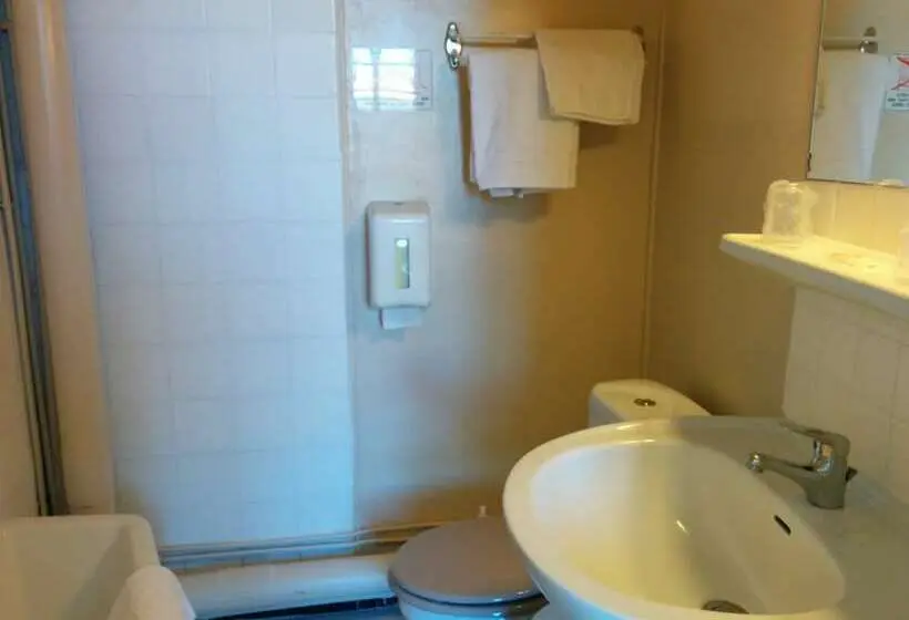Standardzimmer, Araur