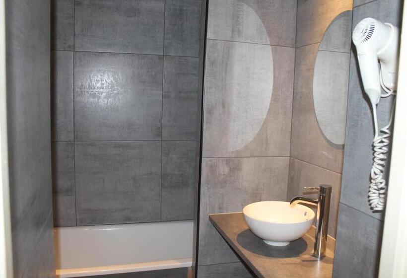 标准间, Les Portes D'or