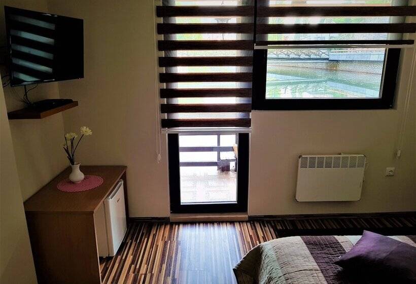 חדר סטנדרט עם נוף, Pansion River