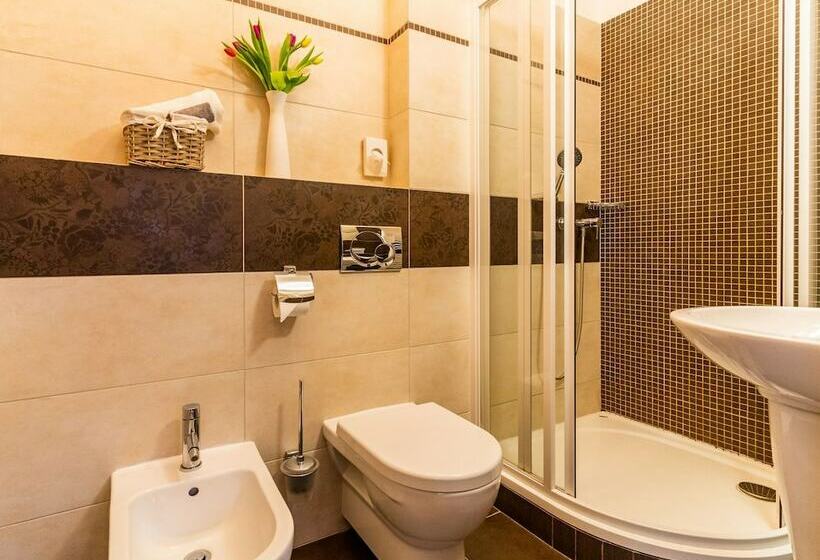 带1个卧室的豪华公寓, Villa Gardenia