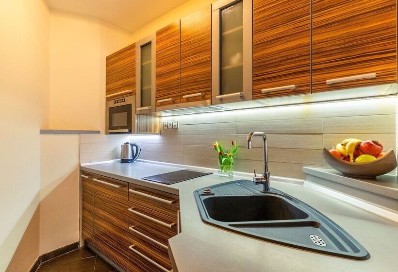 带1个卧室的豪华公寓, Villa Gardenia