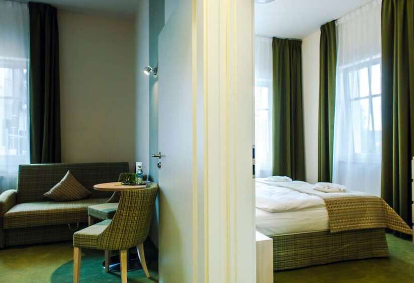 标准工作室, Willa Odkrywcow