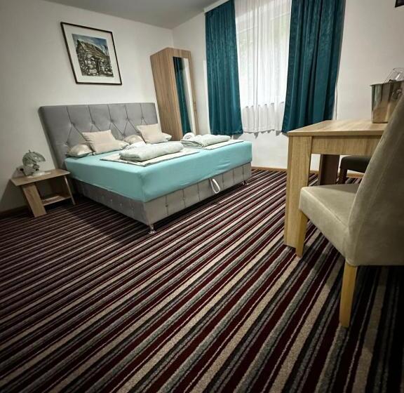 اتاق سوپریور با تخت بزرگ, Guest House Nana