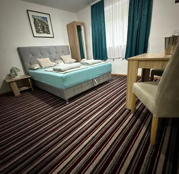 اتاق سوپریور با تخت بزرگ, Guest House Nana
