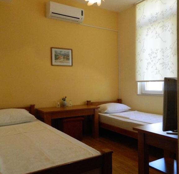 اتاق استاندارد, Pansion Centar