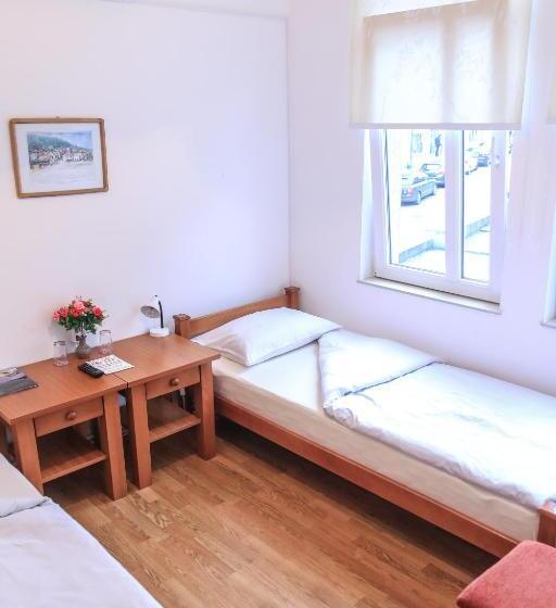 اتاق استاندارد, Pansion Centar