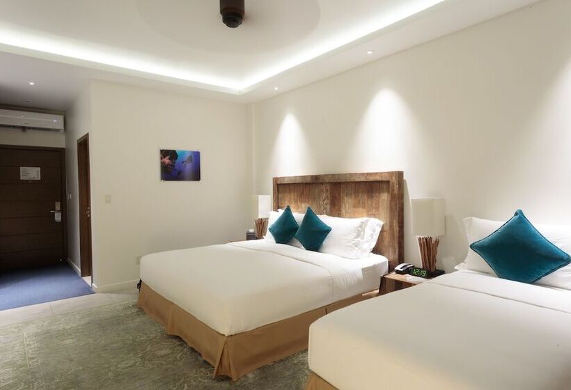 اتاق استاندارد با چشم‌انداز دریا, Cove Resort Palau