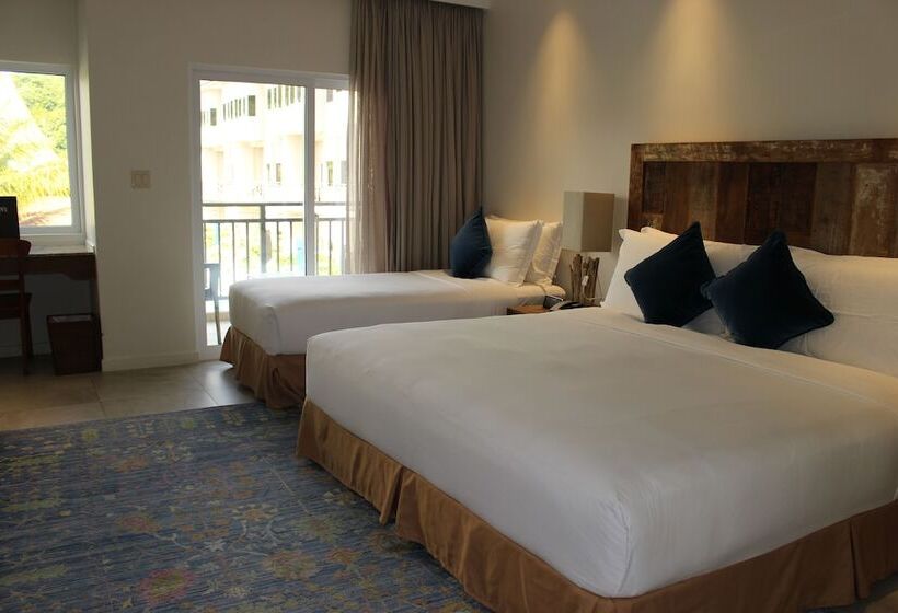 اتاق استاندارد با چشمانداز دریا, Cove Resort Palau