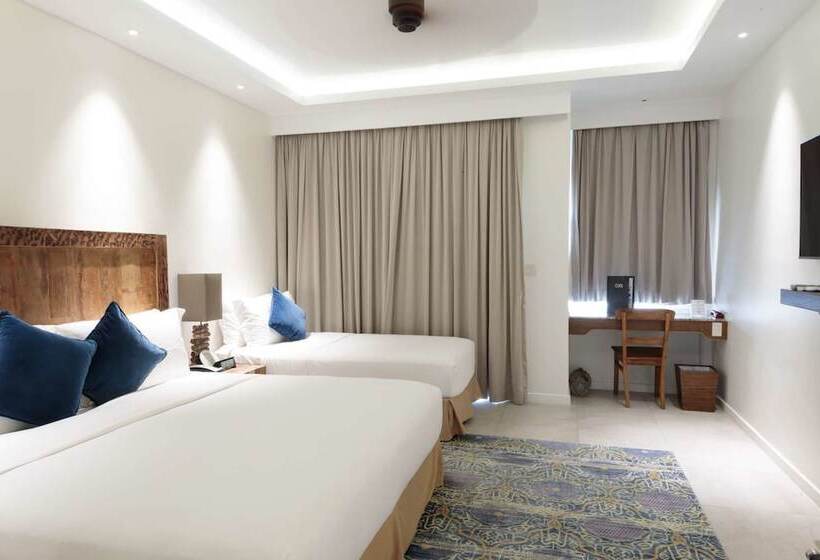 اتاق استاندارد با چشمانداز دریا, Cove Resort Palau