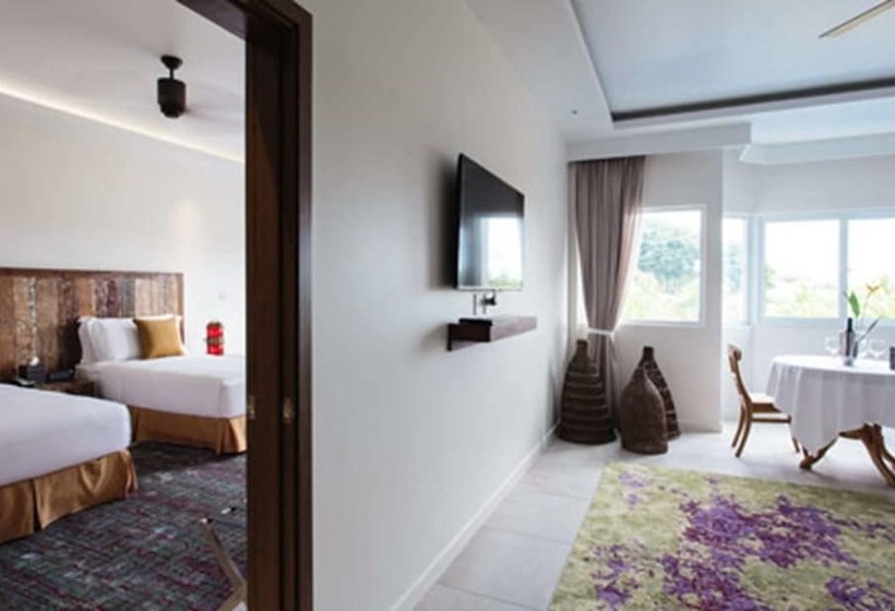 اتاق استاندارد با چشمانداز دریا, Cove Resort Palau