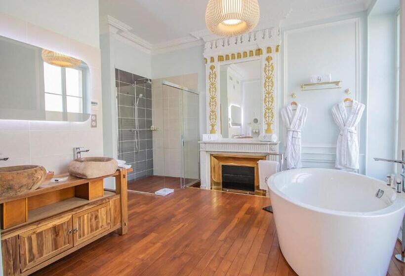 اتاق استاندارد, Des Quinconces