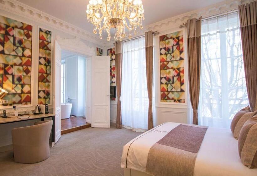 اتاق استاندارد, Des Quinconces