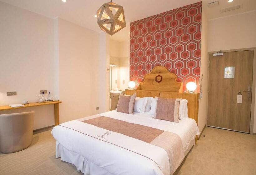 اتاق استاندارد برای معلولان, Des Quinconces