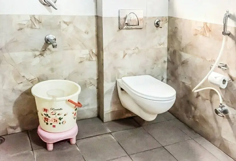デラックスルーム, Fabhotel Prime President  Near To Bhopal Airport