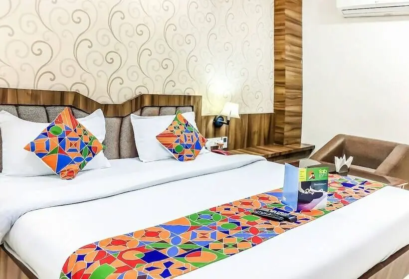 デラックスルーム, Fabhotel Prime President  Near To Bhopal Airport