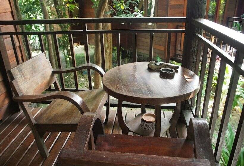 スタンダードルーム, Lanta Happy Hill