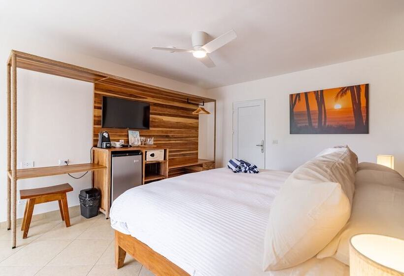 اتاق استاندارد با تخت دو نفره بزرگ, Santa Teresa By The Beach