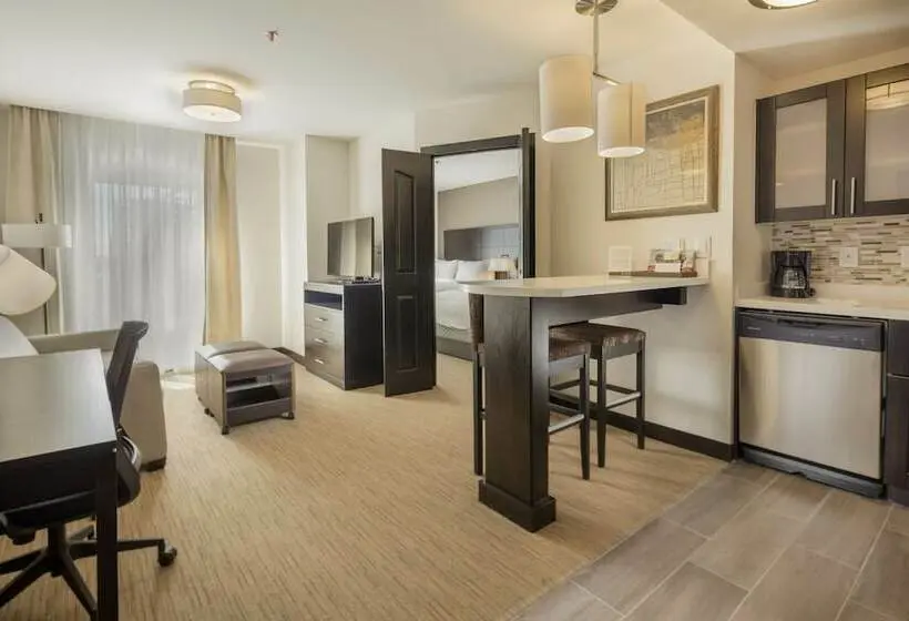 スイート, Staybridge Suites Silao, An Ihg