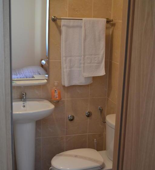 اتاق استاندارد یک نفره, Višegrad