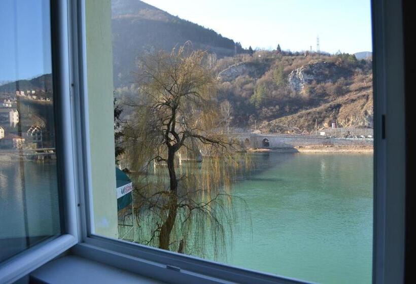 اتاق استاندارد, Višegrad