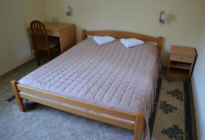 اتاق استاندارد, Višegrad