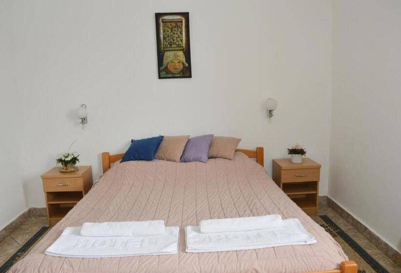 اتاق استاندارد, Višegrad