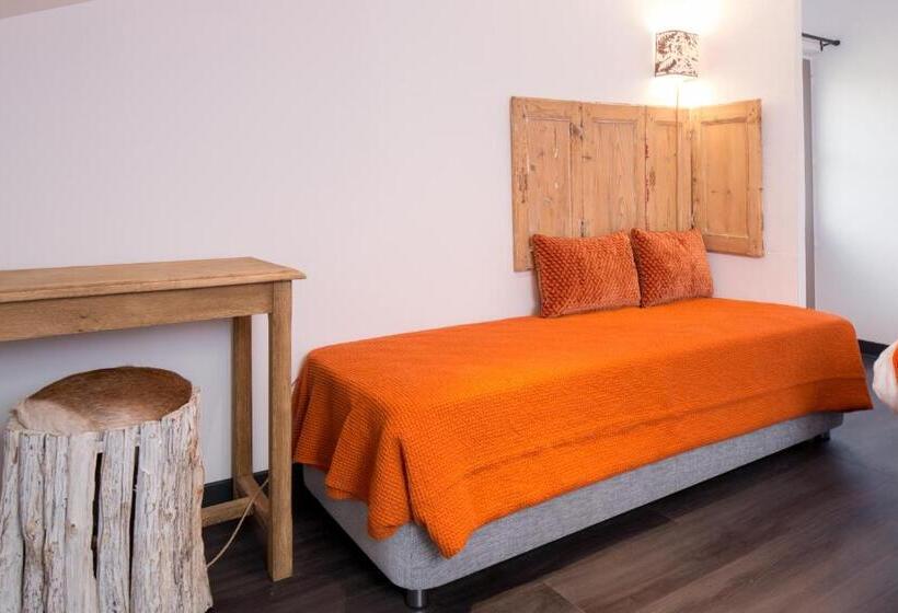 شقة 3 غرف, Château De Candes   Art & Spa