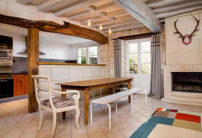 شقة 3 غرف, Château De Candes   Art & Spa