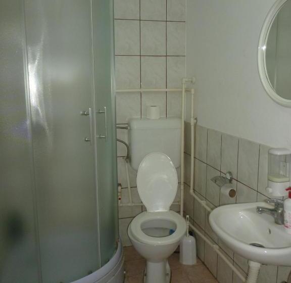 اتاق استاندارد سه نفره, Apartmani I Sobe Okuka