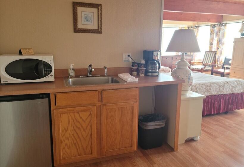 プレミアムスイート, Islander Westport