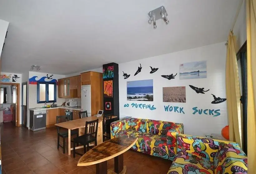 スタンダードシングルルーム, Red Star Surf   Hostel