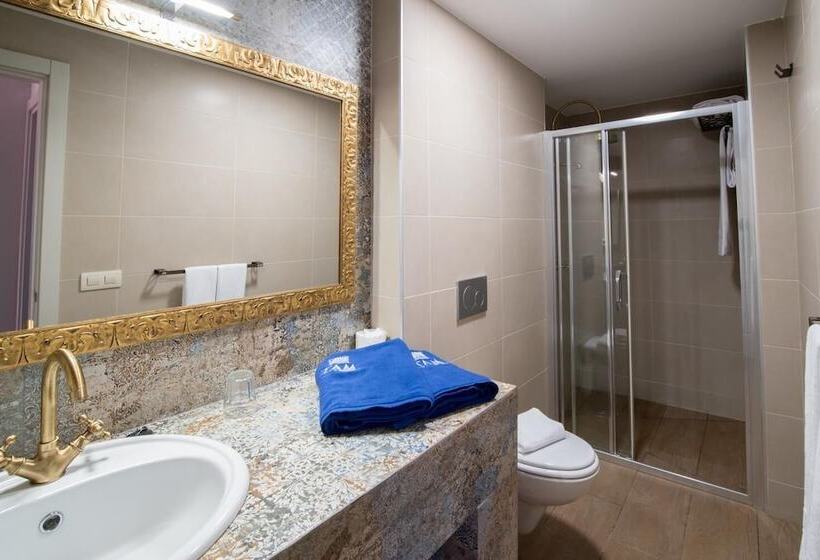 1ベッドルームのデラックスアパートメント, Alhambra Boutique