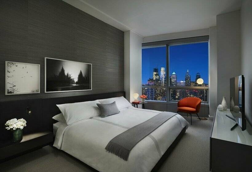 1 Bedroom Penthouse Apartment, Aka University City