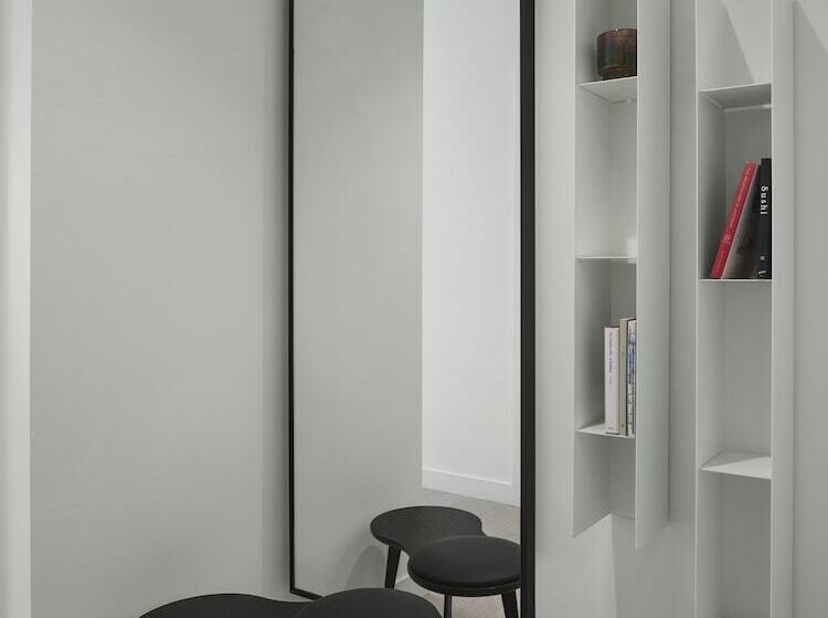 , Aka University City