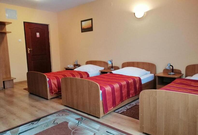 标准三人间, Grodzki