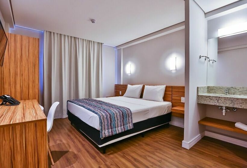 Номер Стандарт, Maringá Airport