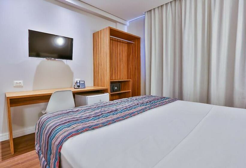 Номер Стандарт, Maringá Airport