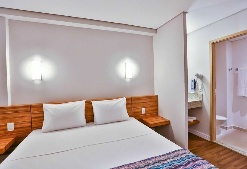 Номер Стандарт, Maringá Airport