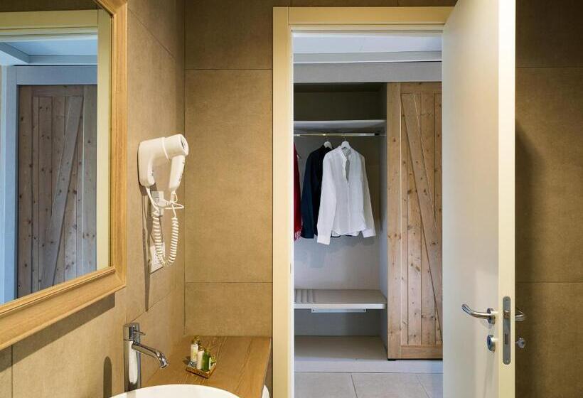 Номер Стандарт, Rocca Dei Saraceni