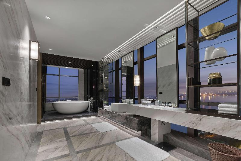 غرفة قياسية سرير كينج, The Hotel At Avalon, Autograph Collection