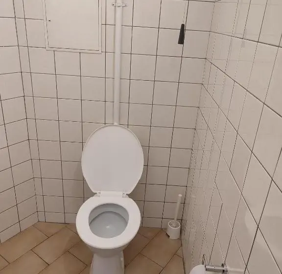 اتاق اکونومی یک تخته, Best Hotel Garni