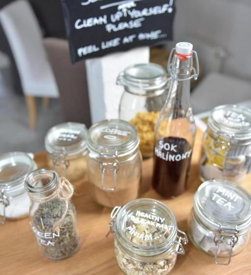 带1个卧室的豪华公寓, Five Point Hostel & Apartments