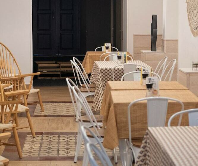 اتاق خانوادگی, U Sense For You Hostel Sevilla