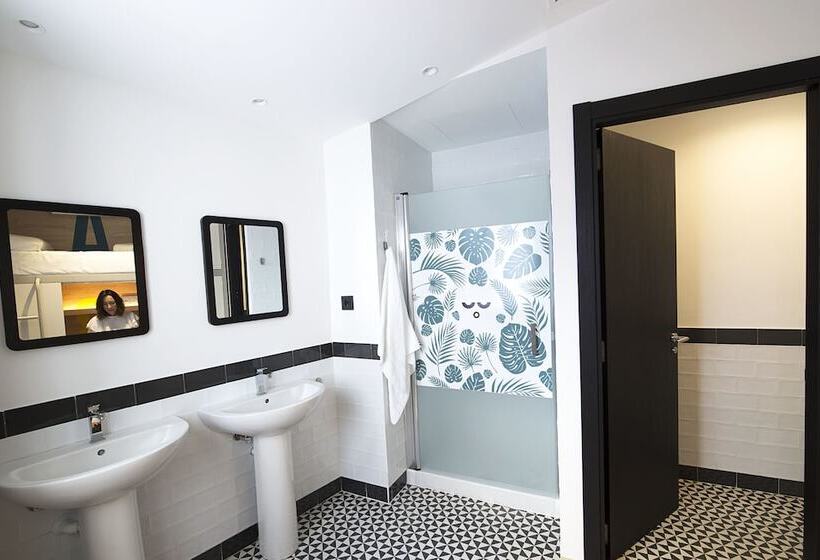 اتاق استاندارد, U Sense For You Hostel Sevilla