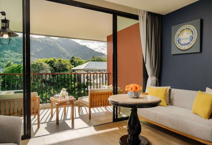 带山景的复式房间, Avista Grande Phuket Karon   Mgallery