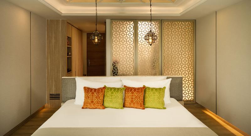 可观山景的豪华套房, Avista Grande Phuket Karon   Mgallery