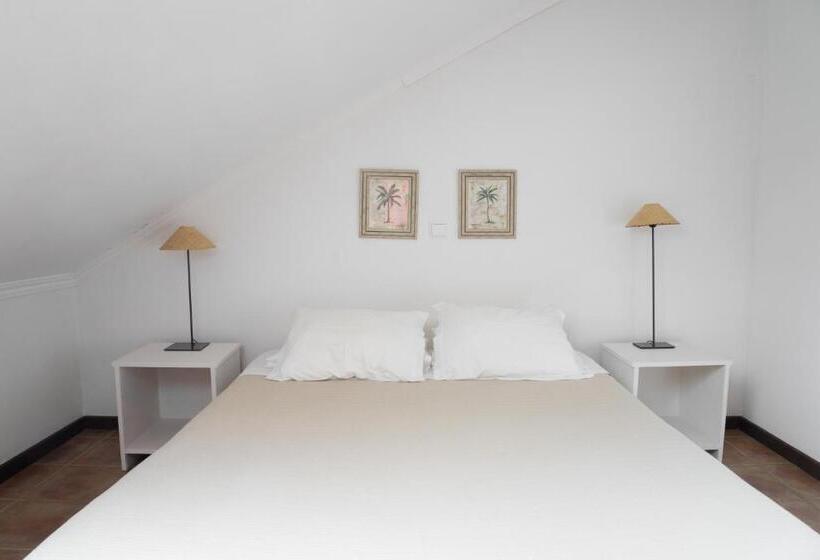 Quarto Estandar, Casa Das Proteas